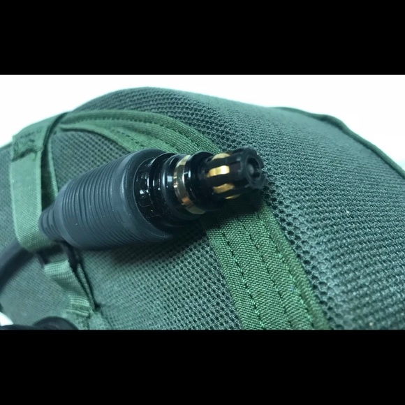 Bose Vic 3 CVC Combat Vehicle Crewman Headset - Picture 4 of 8